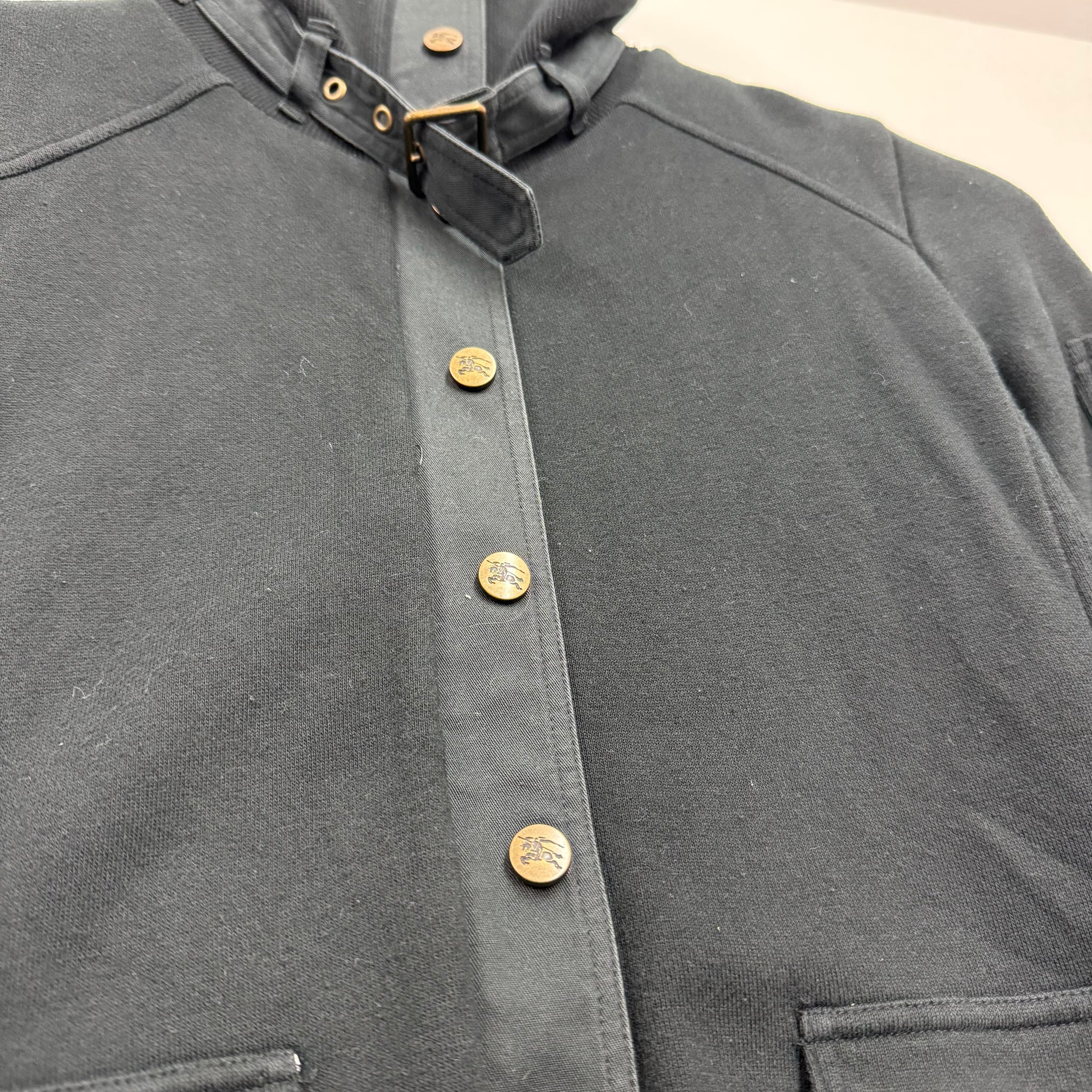 Burberry blue label knit zipup / Small