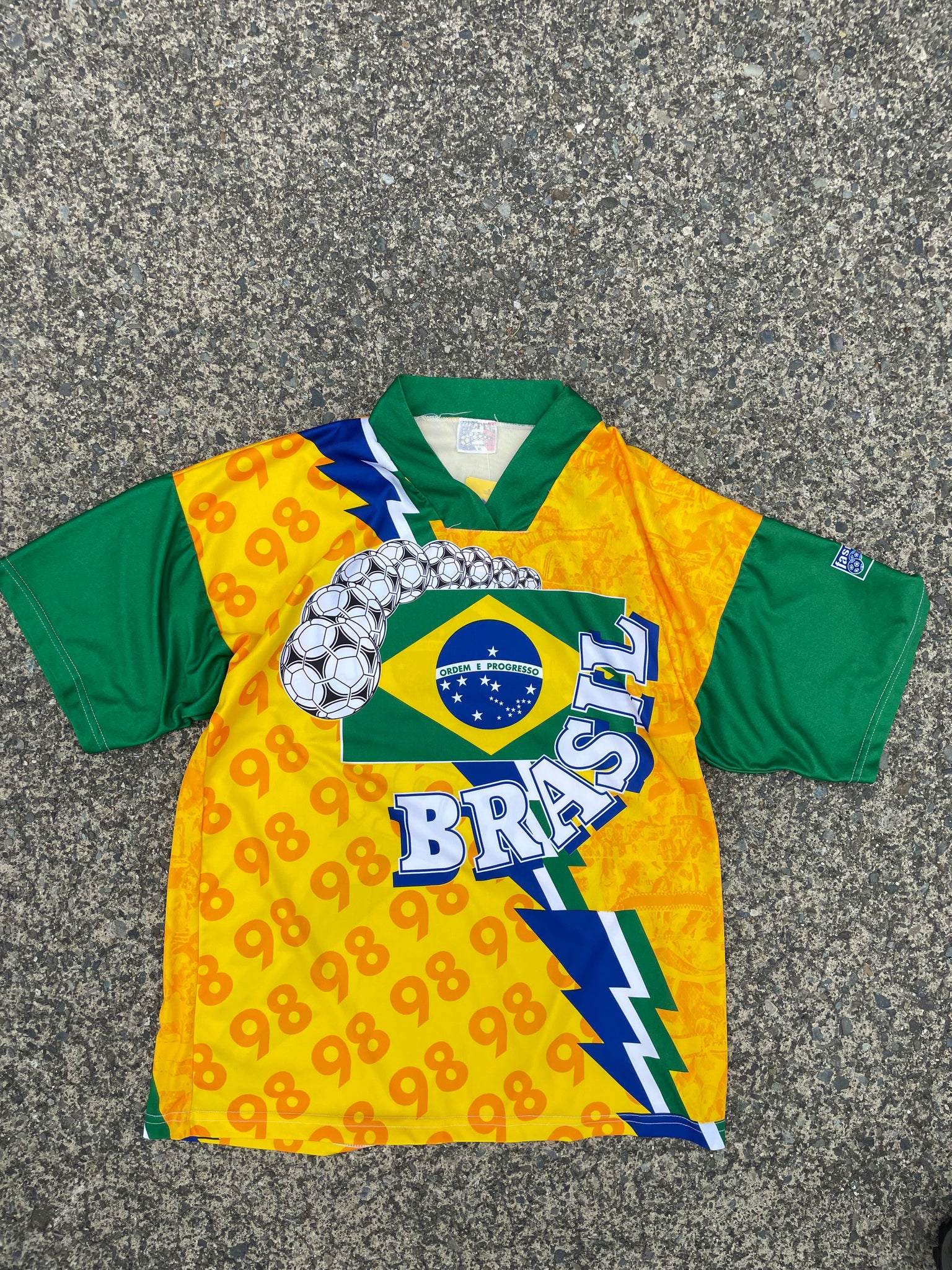 BRASIL SOCCER JERSEY / XLARGE