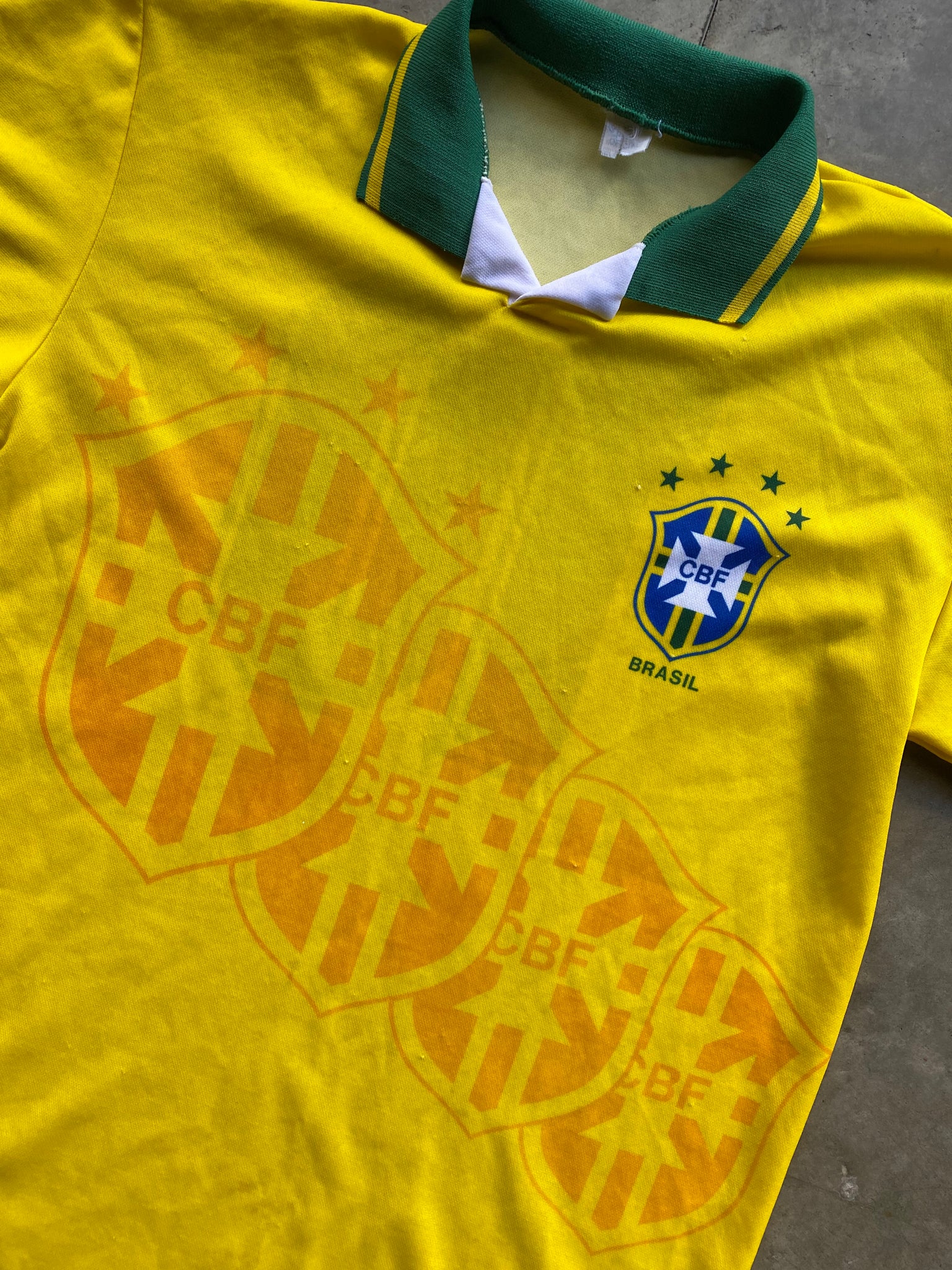 BRASIL COLLARED SOCCER KIT / LARGE