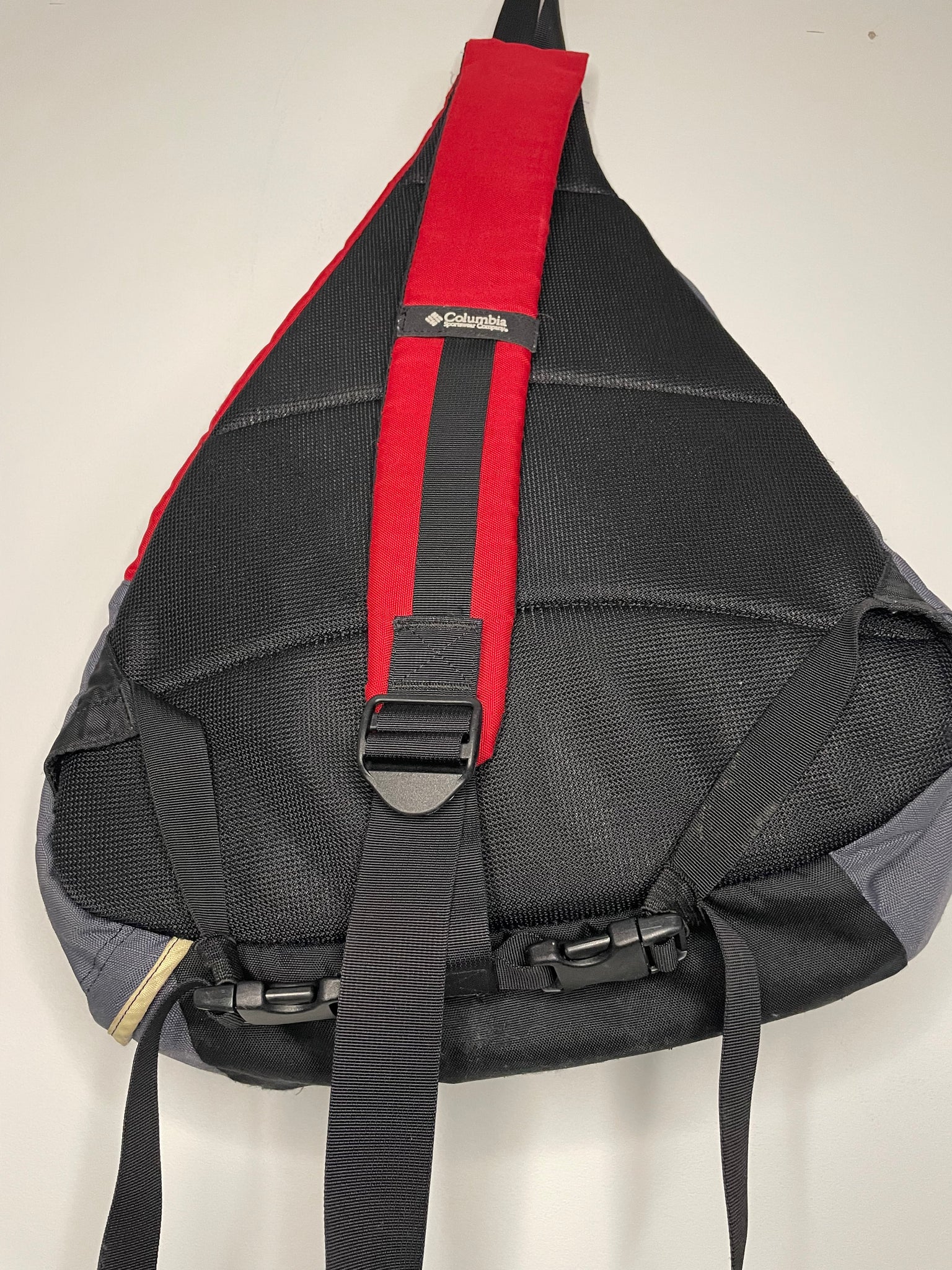 Columbia Sling Bag