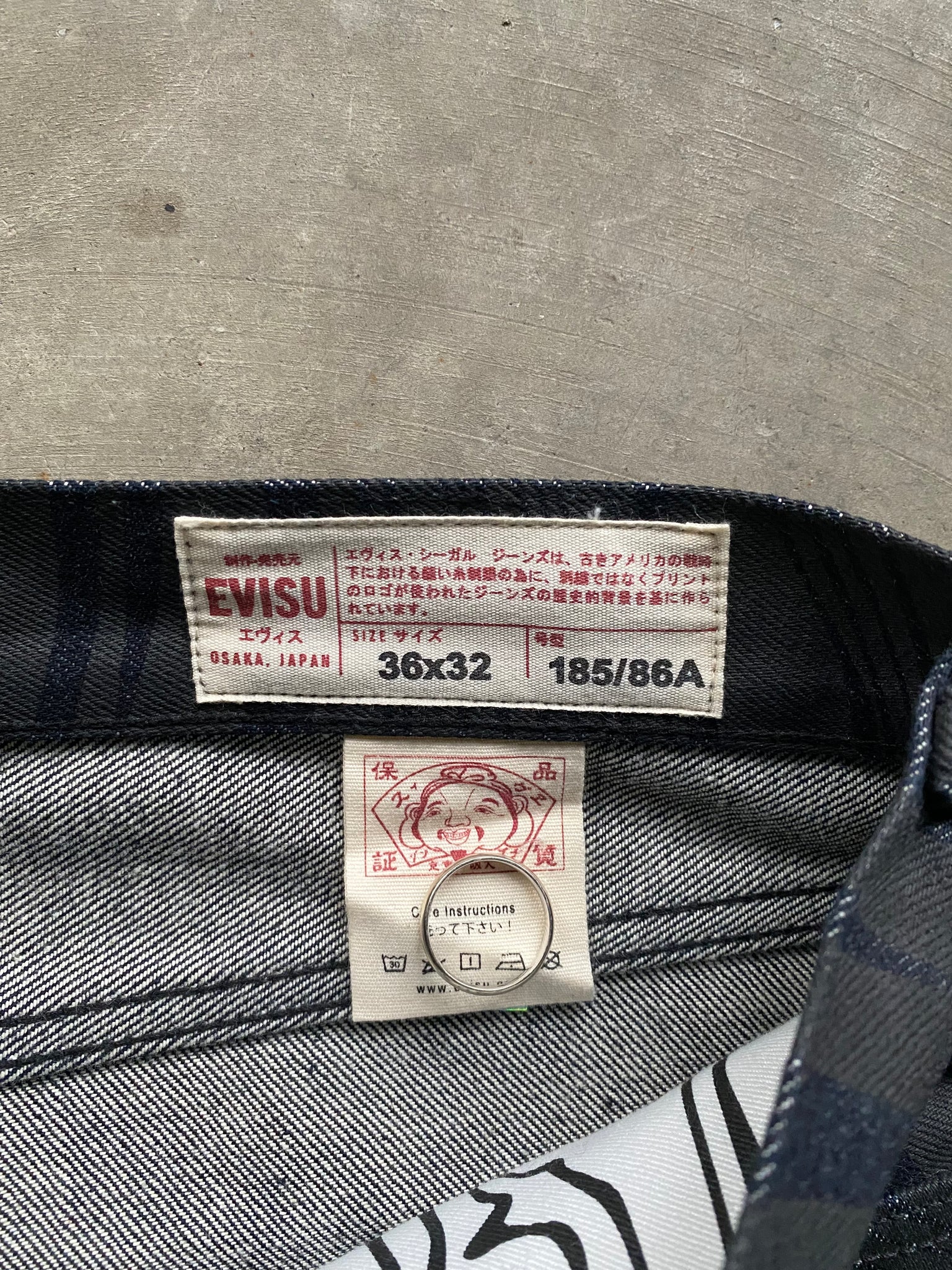 EVISU BLUE WAXED SELVEDGE DENIM / 36X32