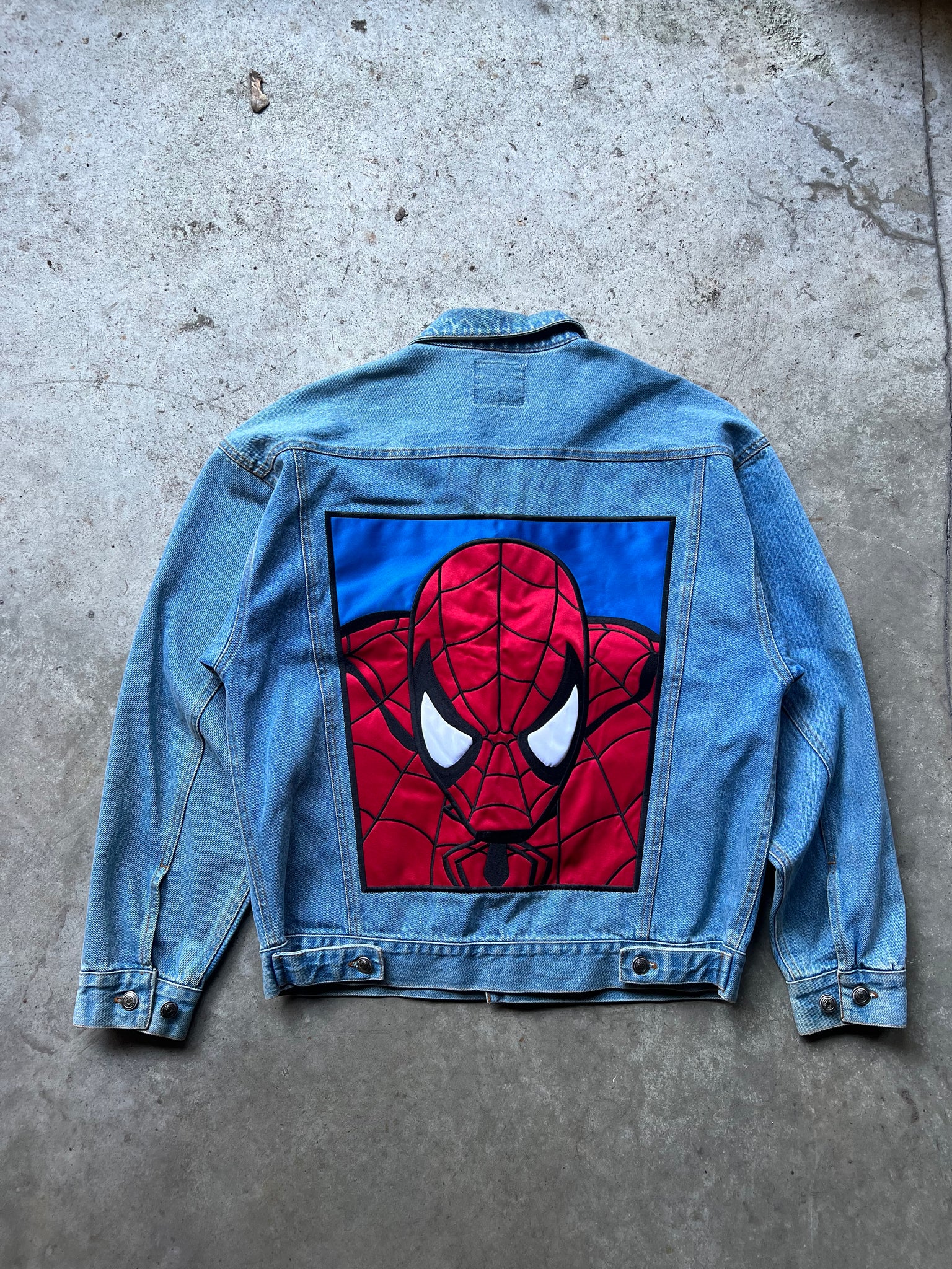 MARVEL SPIDERMAN DENIM JACKET / MEDIUM