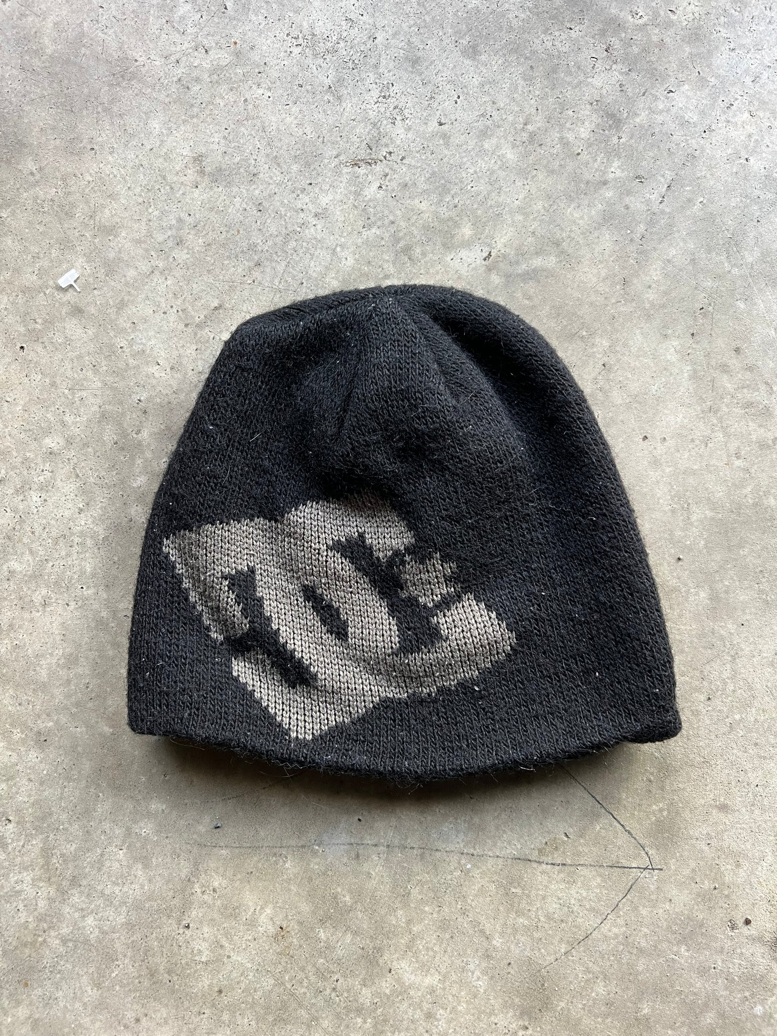 DC BEANIE