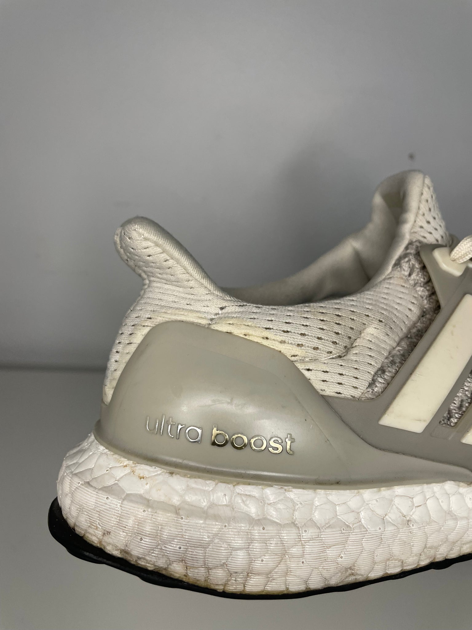 ADIDAS CREAM ULTRA BOOSTS / M10