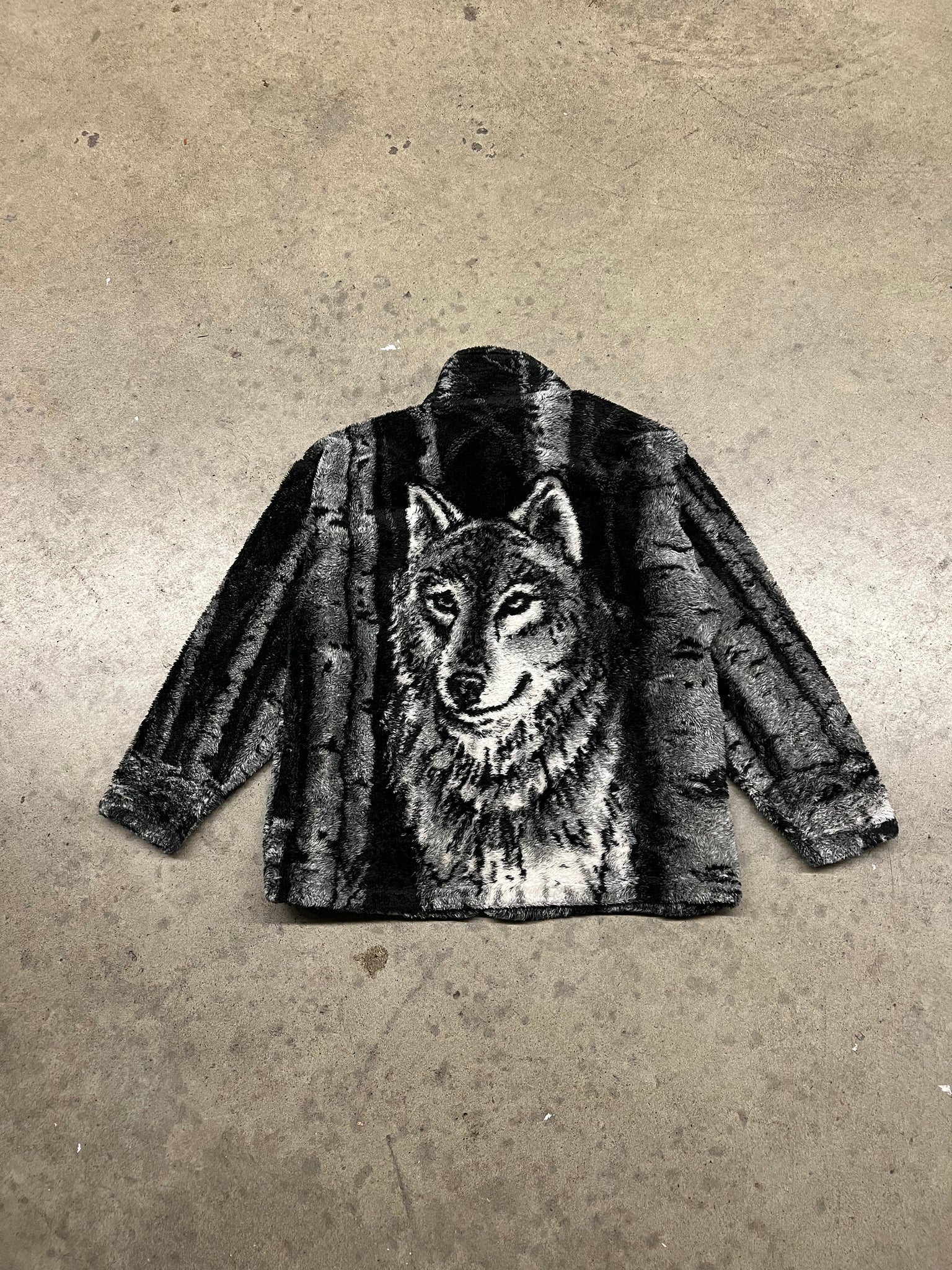 1990s Wolf fleece zipup / medium