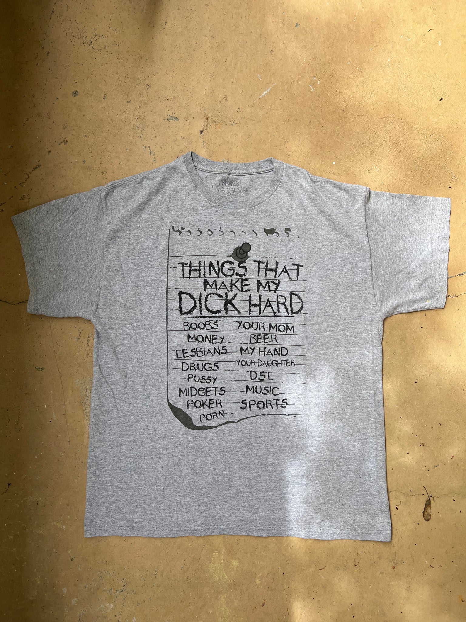 THINGS THAT MAKE DICK HARD TSHIRT / XLARGE