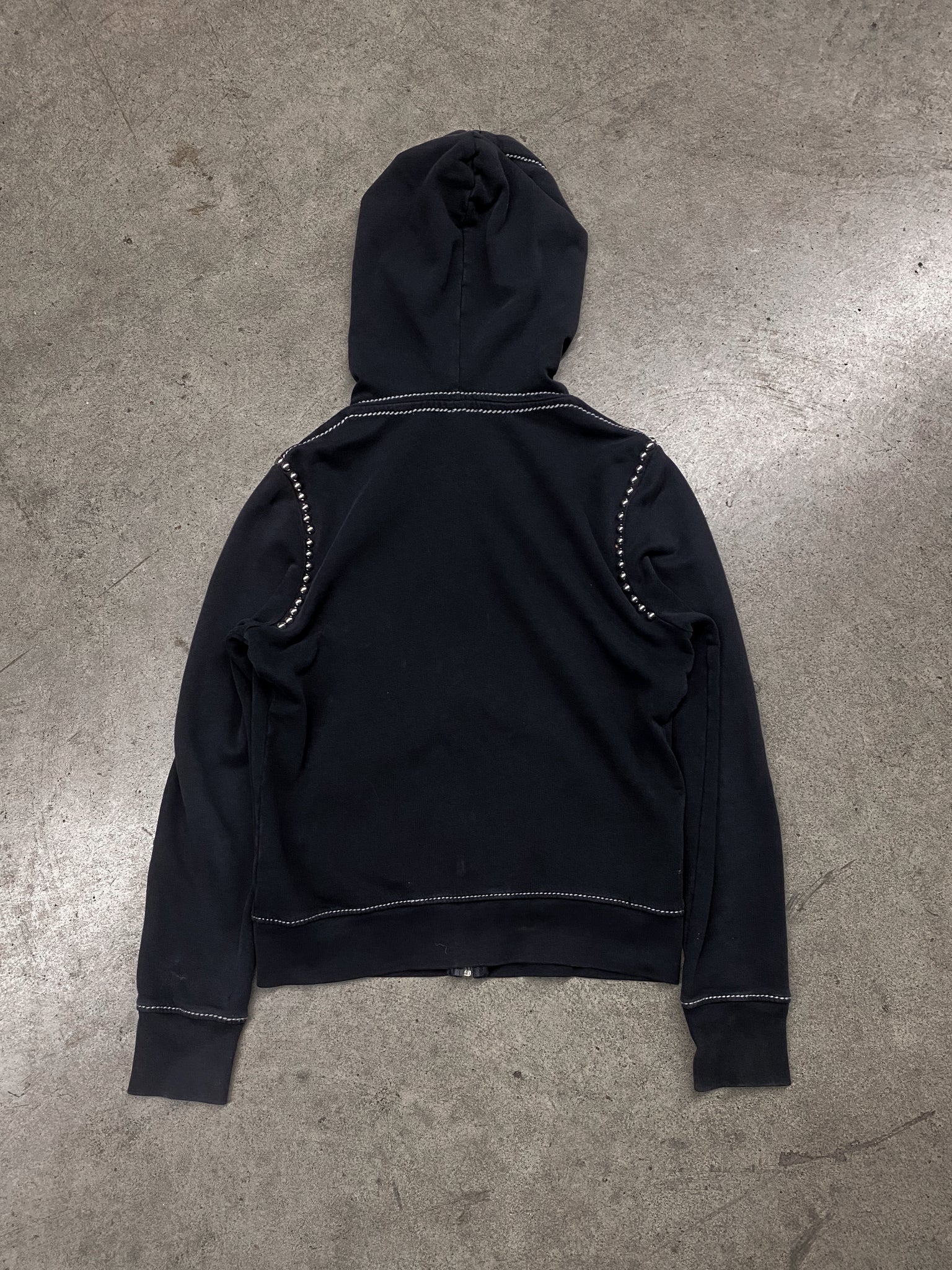 TRUE RELIGION BLACK HOODIE / Medium – Fish Market Studio