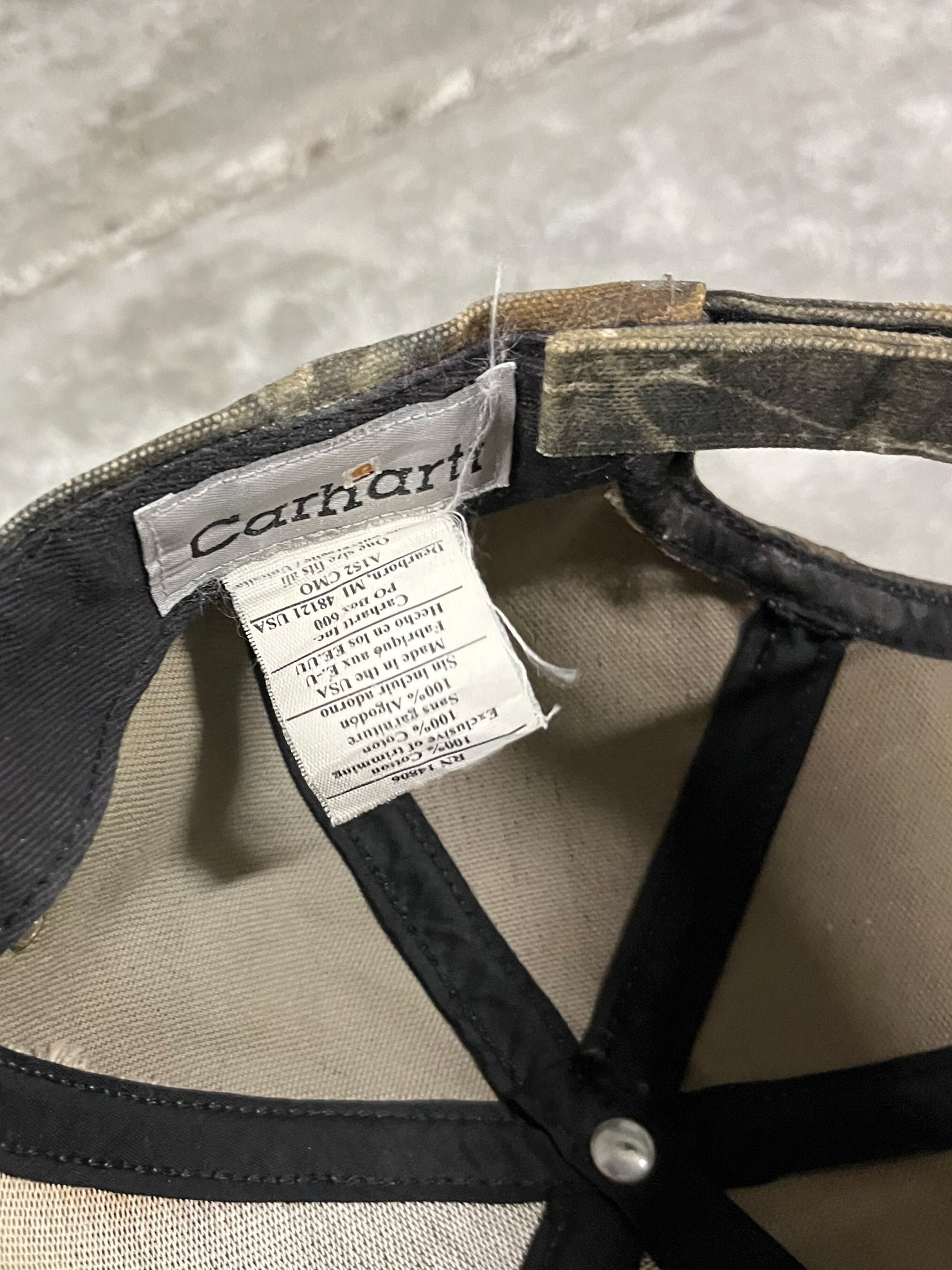 2000s Carhartt Real Tree Strapback Hat  / One Size