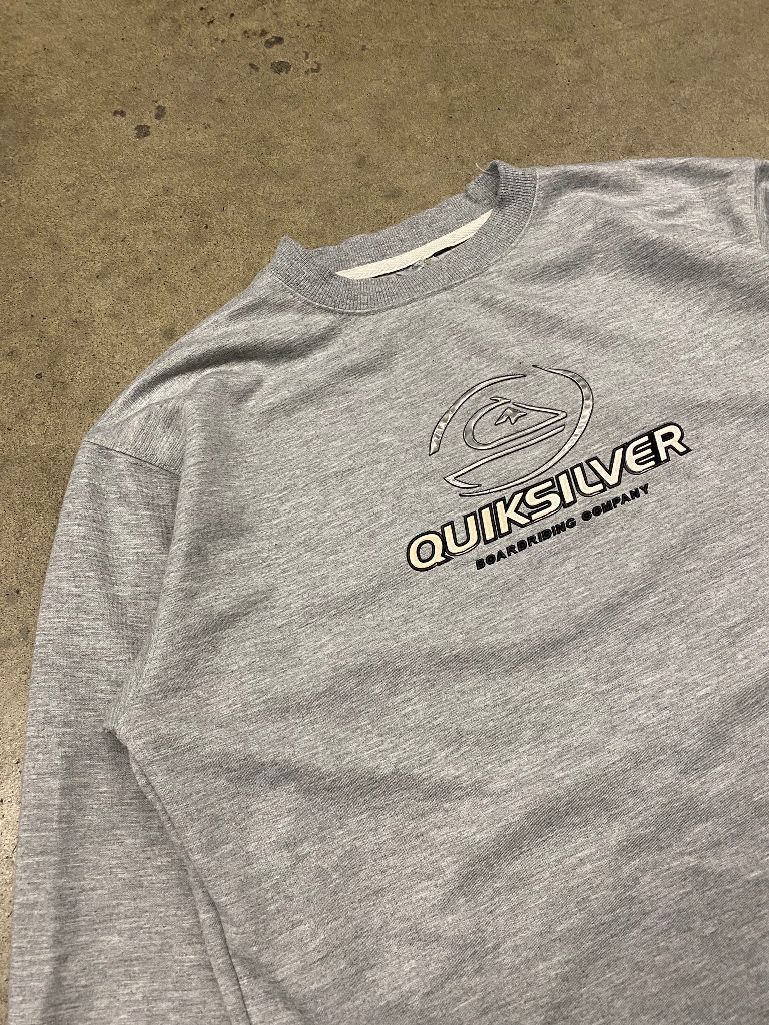 QUICKSLIVER 3D PUFF PRINT CREWNECK / Large