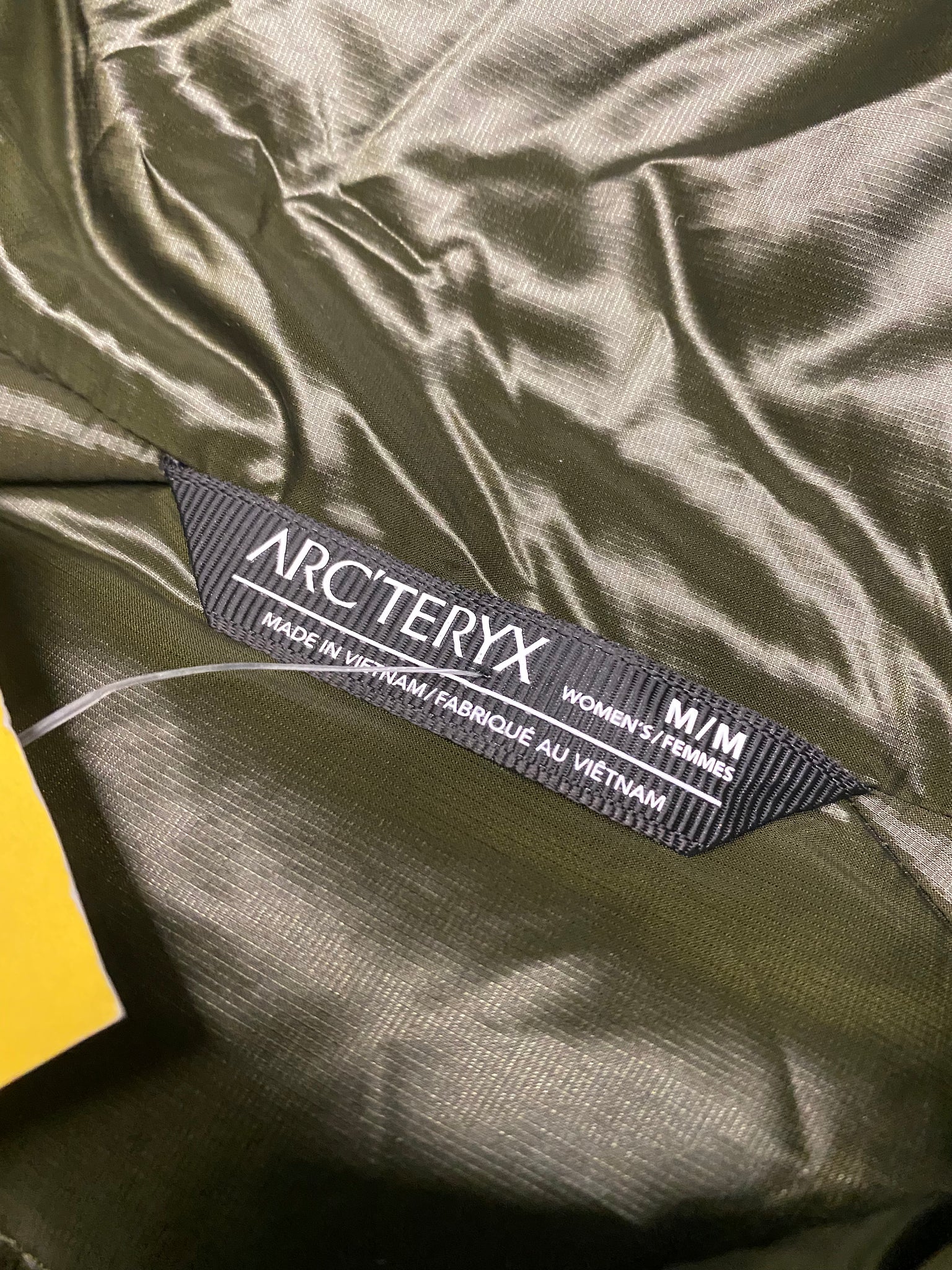 ARCTERYX HOODED CERIUM OLIVE / Large