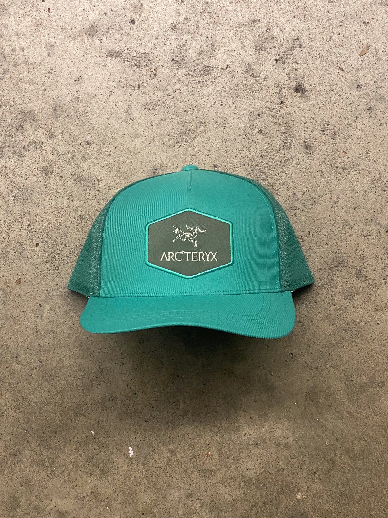 ARCTERYX MESH TREK HAT