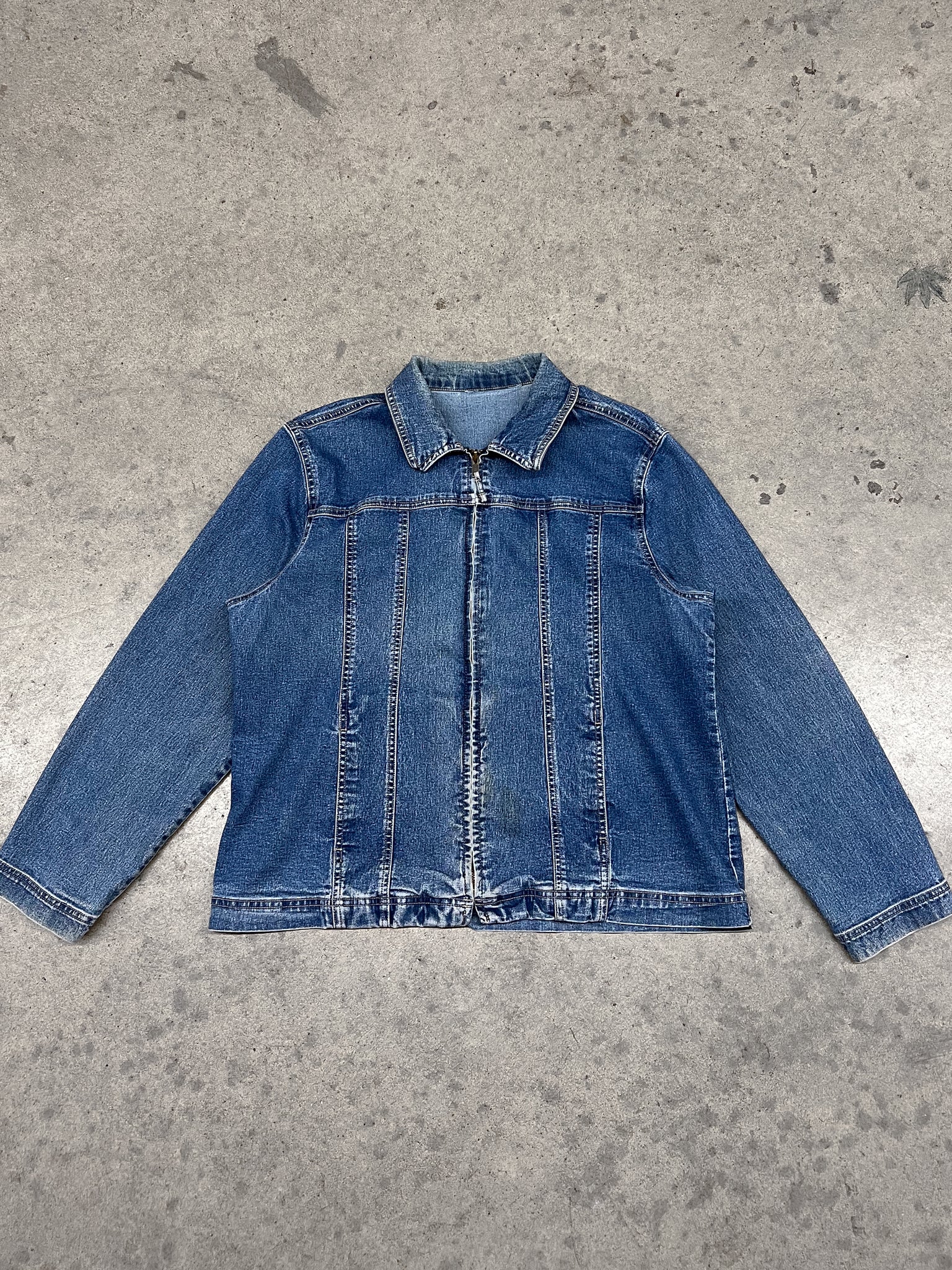 ZIPUP DENIM JACKET / MEDIUM