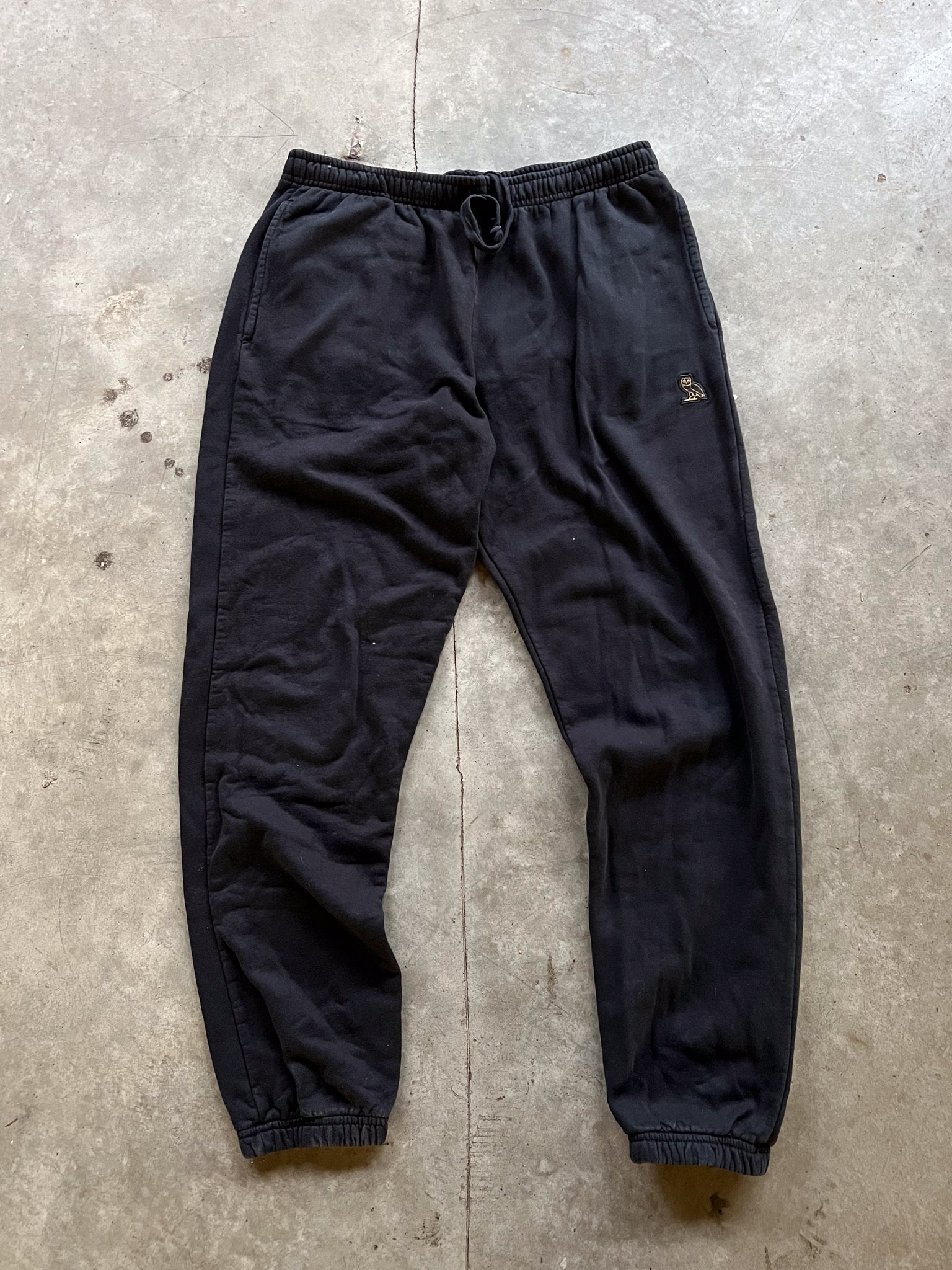 OVO CUFFED SWEATPANTS / LARGE