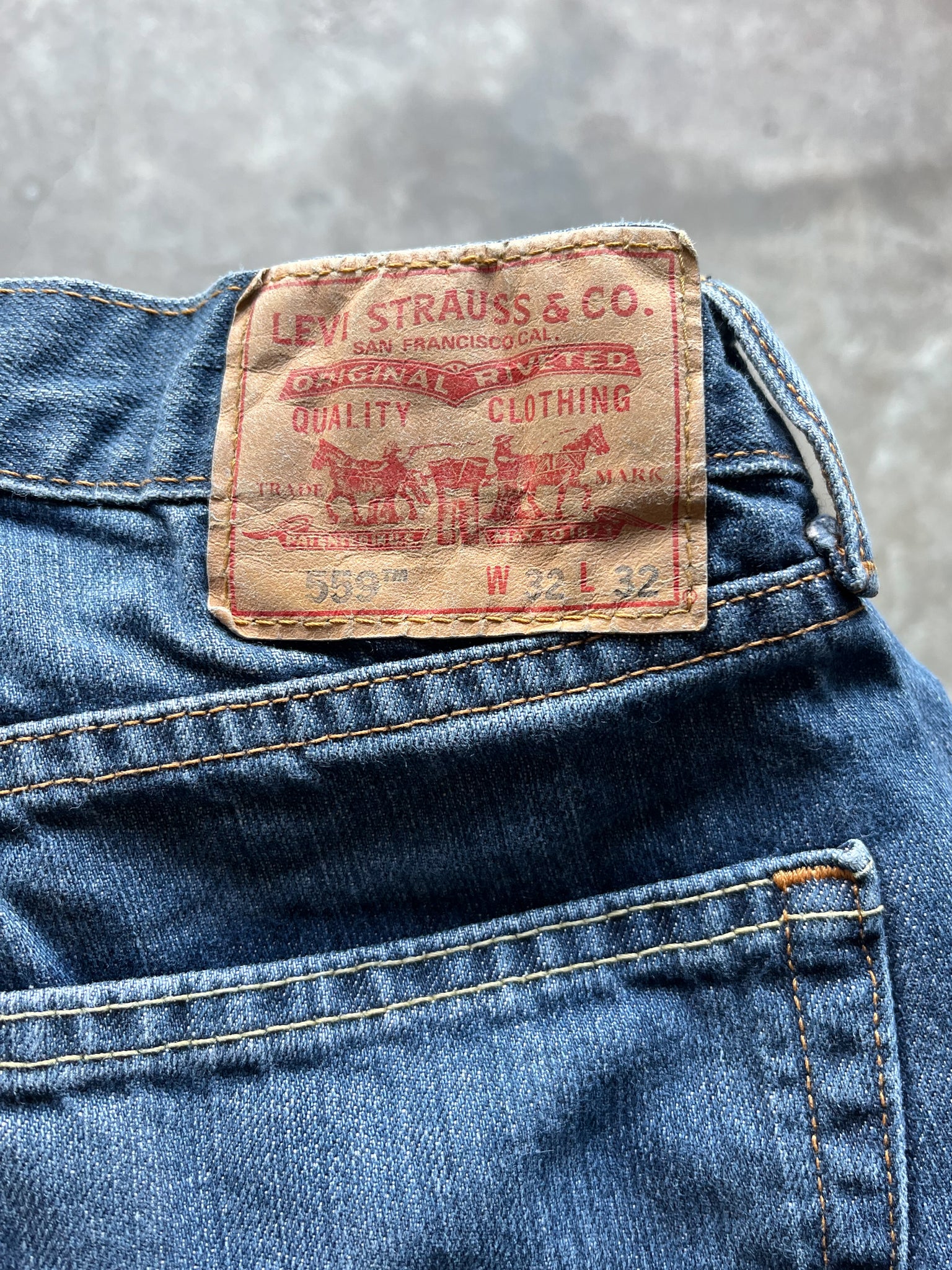 Levis 559 Relaxed Straight Denim / 32X32