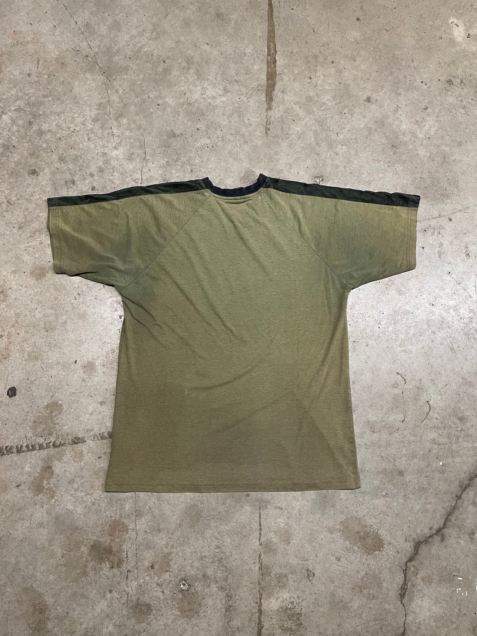 QUIKSILVER GREEN TEE / XLARGE