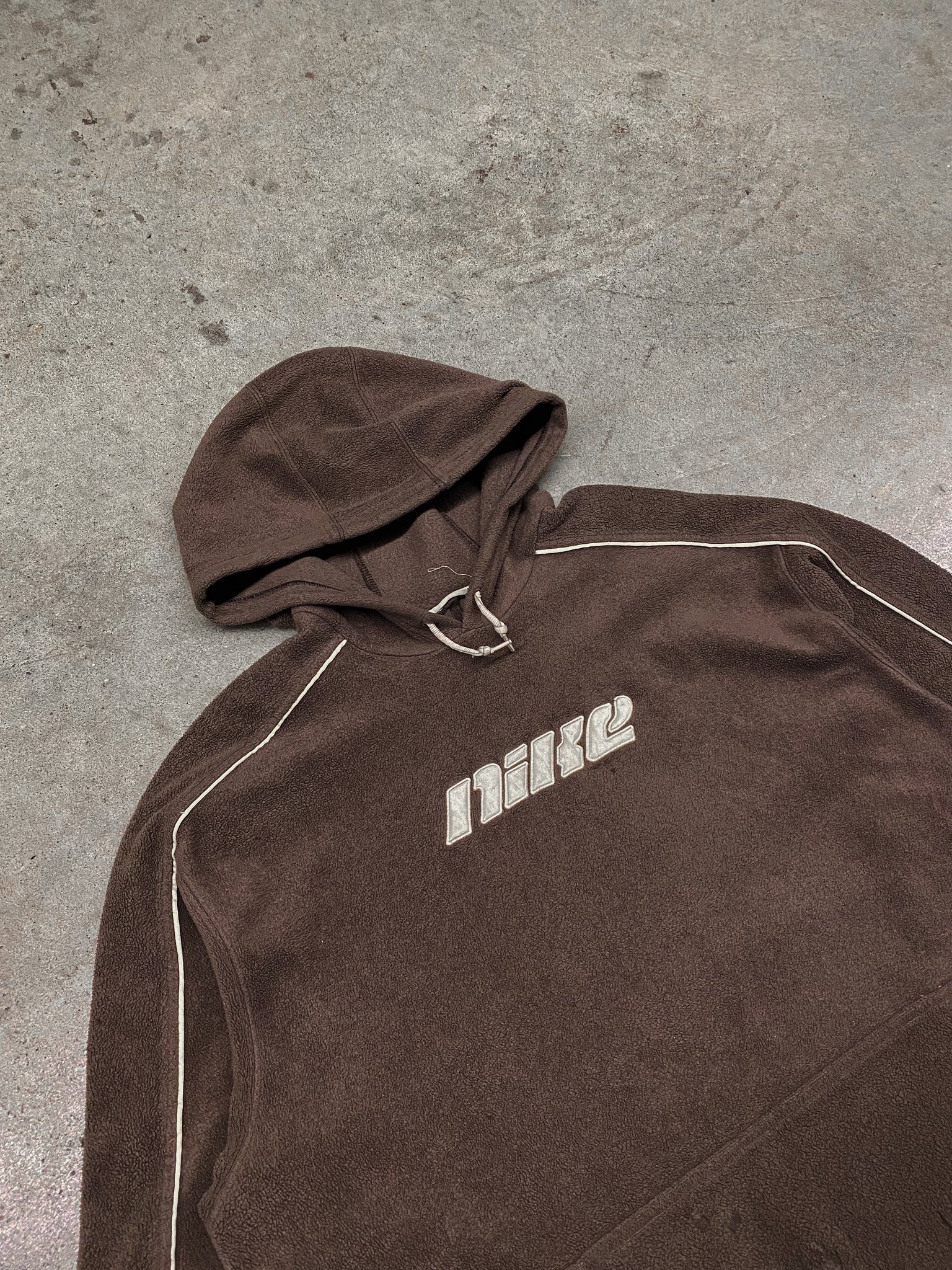 NIKE BROWN HOODED FLEECE / XLarge