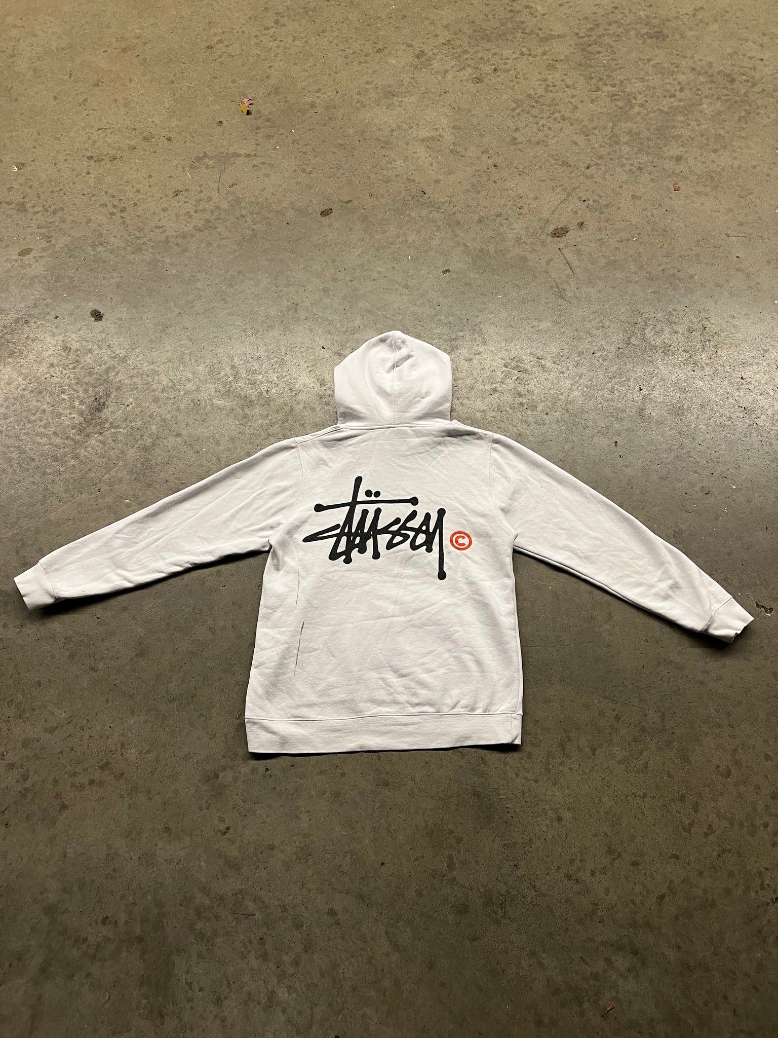 STUSSY LOGO WHITE HOODIE / Small