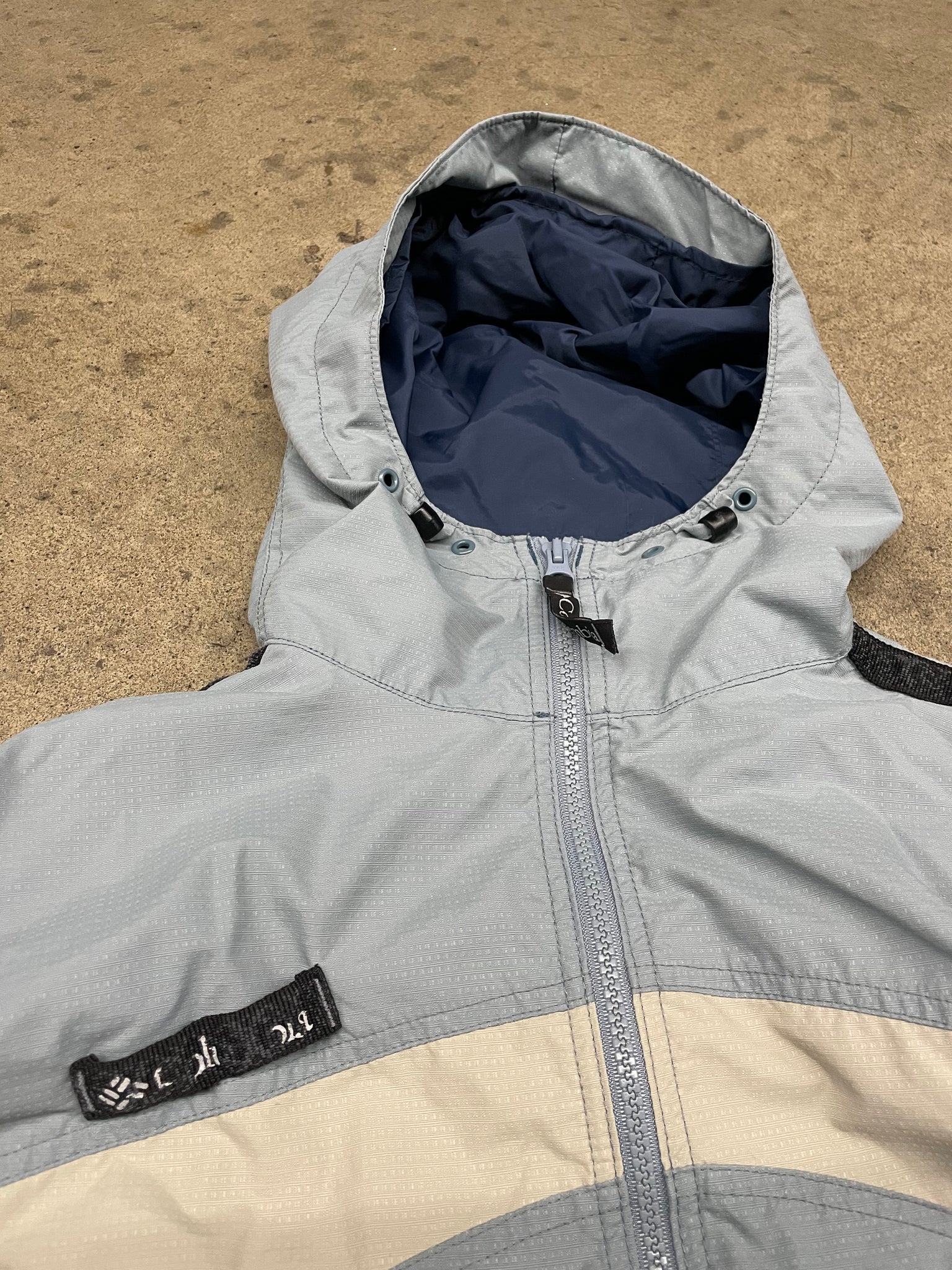 Columbia Triple Blue Rain Jacket / MEDIUM