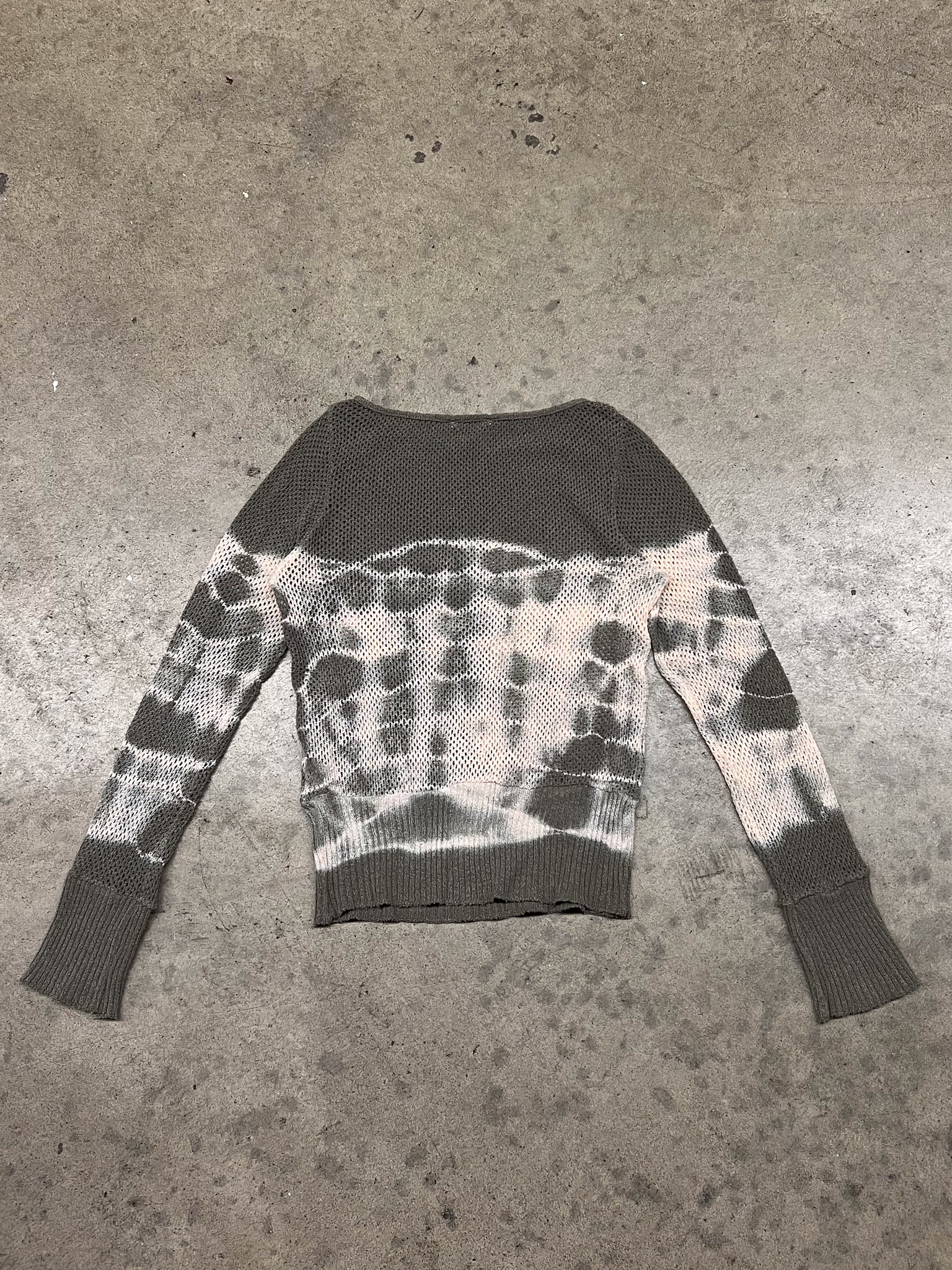 Abstract knit sweater / SMALL