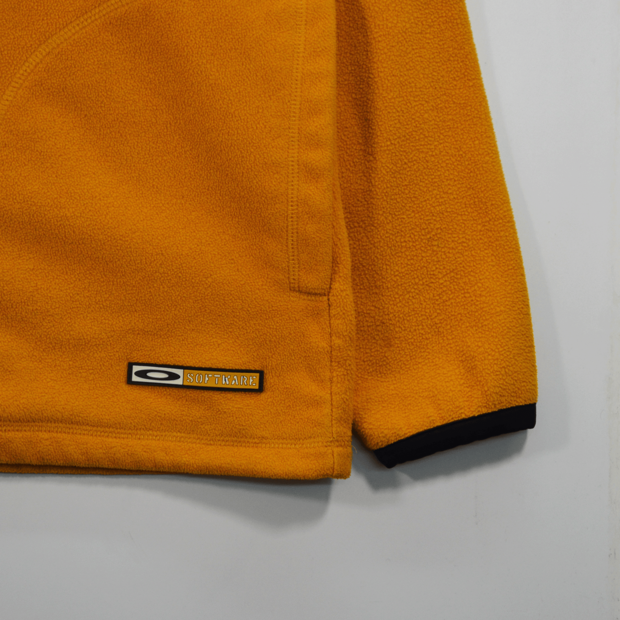 OAKLEY ORANGE QUARTER ZIP / SMALL