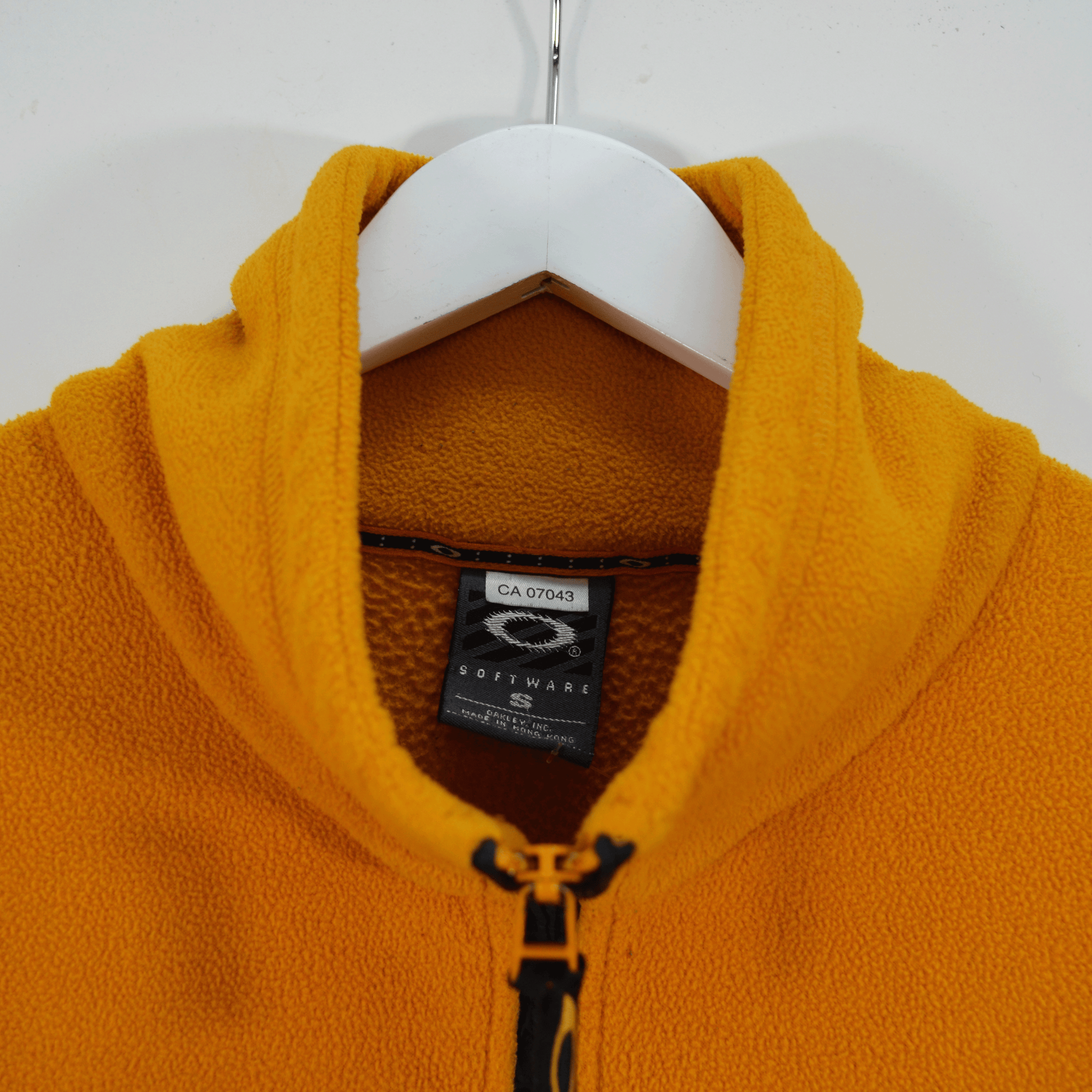 OAKLEY ORANGE QUARTER ZIP / SMALL