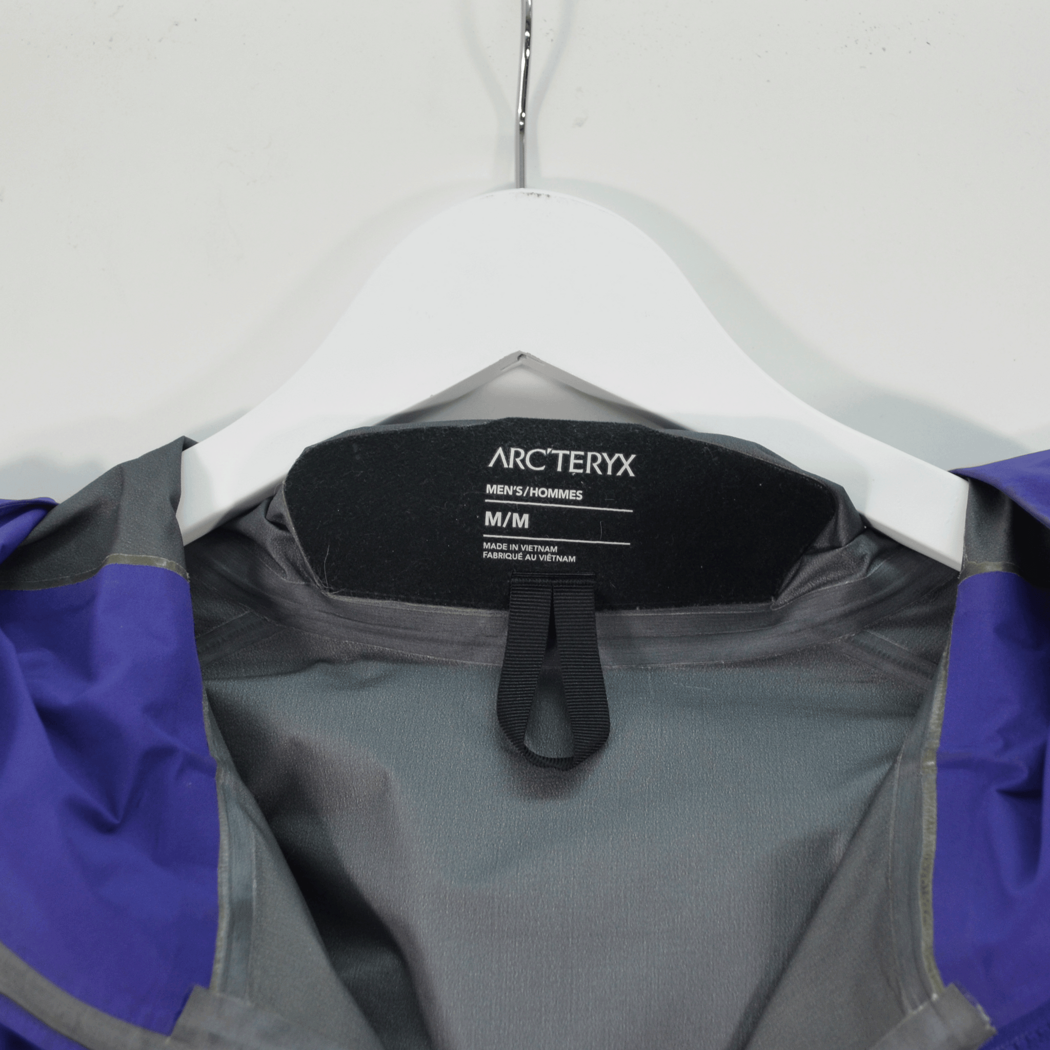 ARCTERYX PURPLE BETA FL / MEDIUM