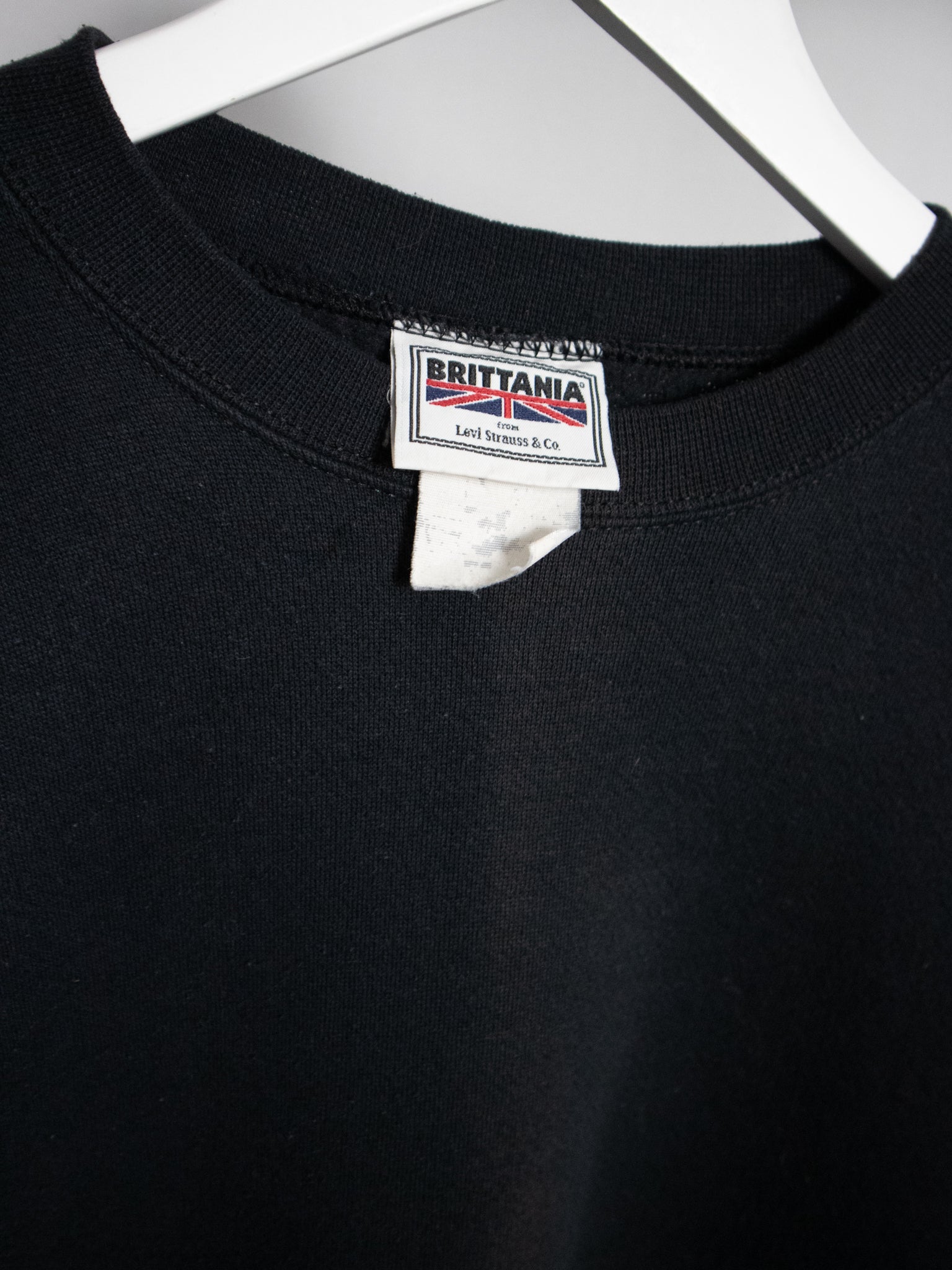 2000S LEVIS FADED BLACK CREWNECK / LARGE