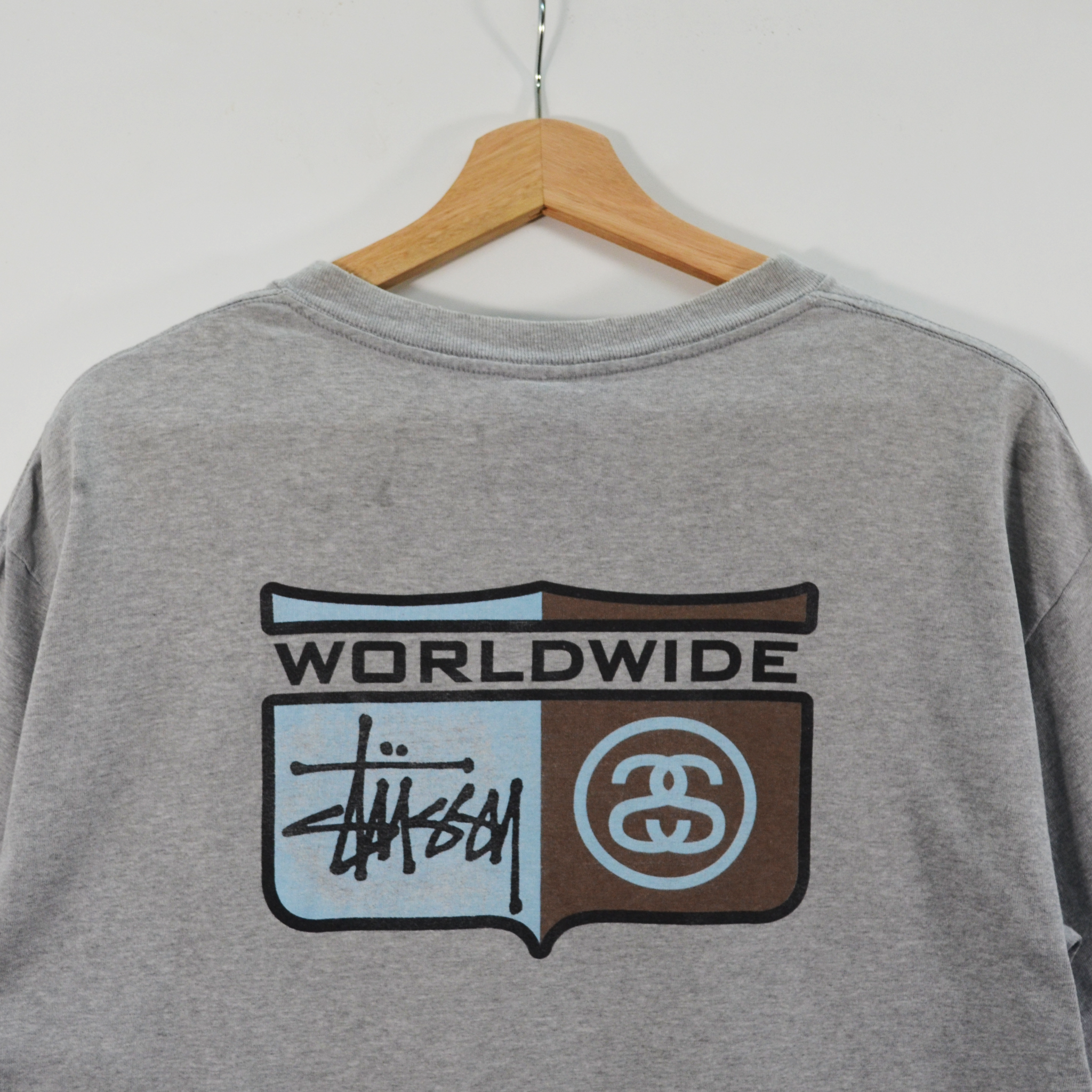 00S STUSSY WORLDWIDE CREST TEE / LARGE