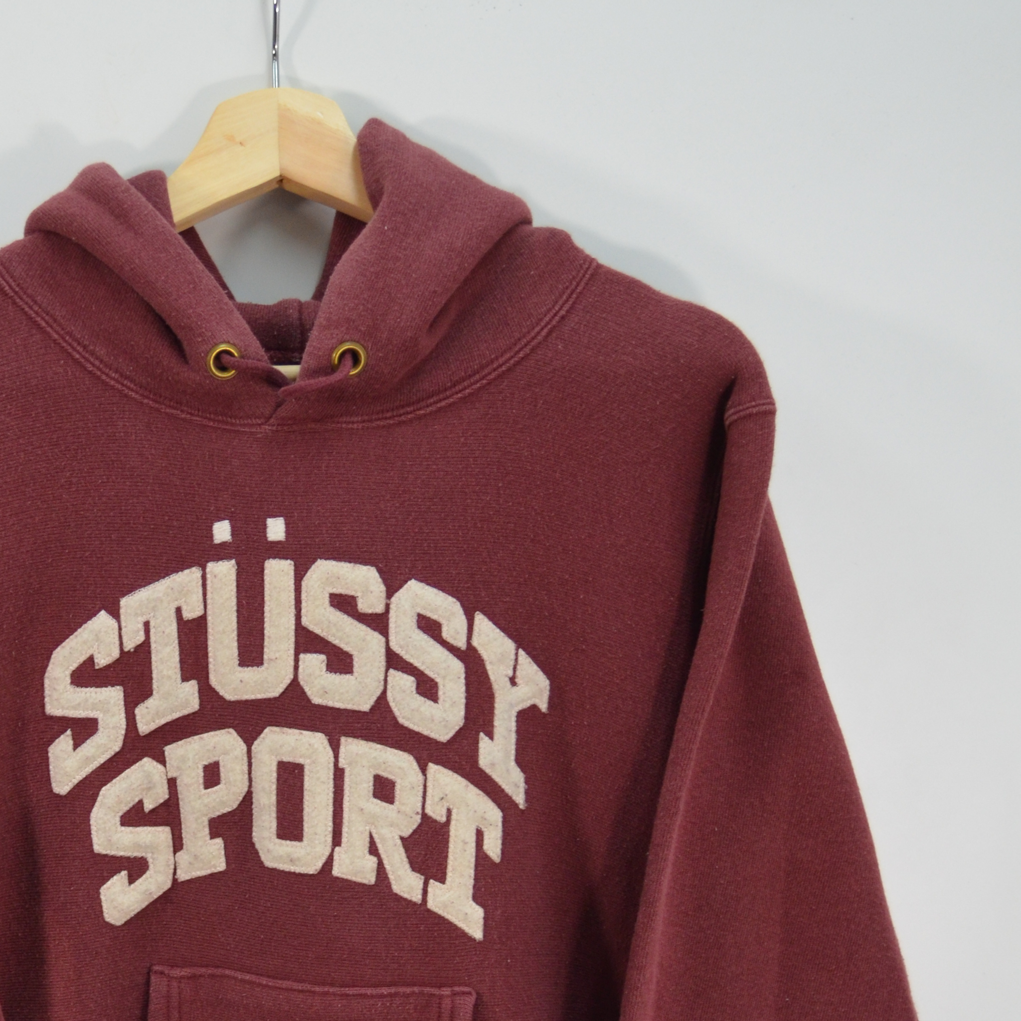 RED STUSSY SPORT HOODIE / SMALL