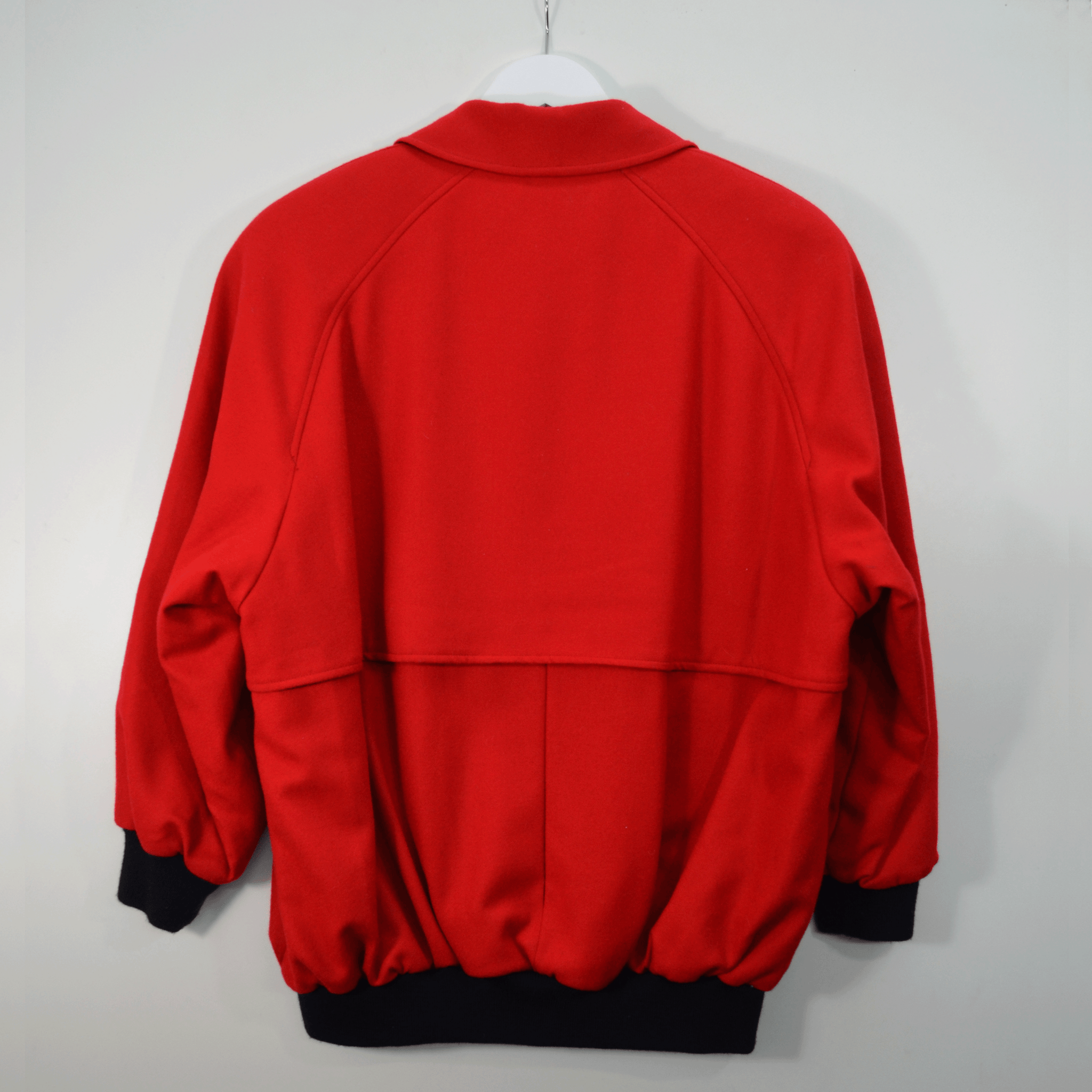 RED BURBERRYS JACKET /