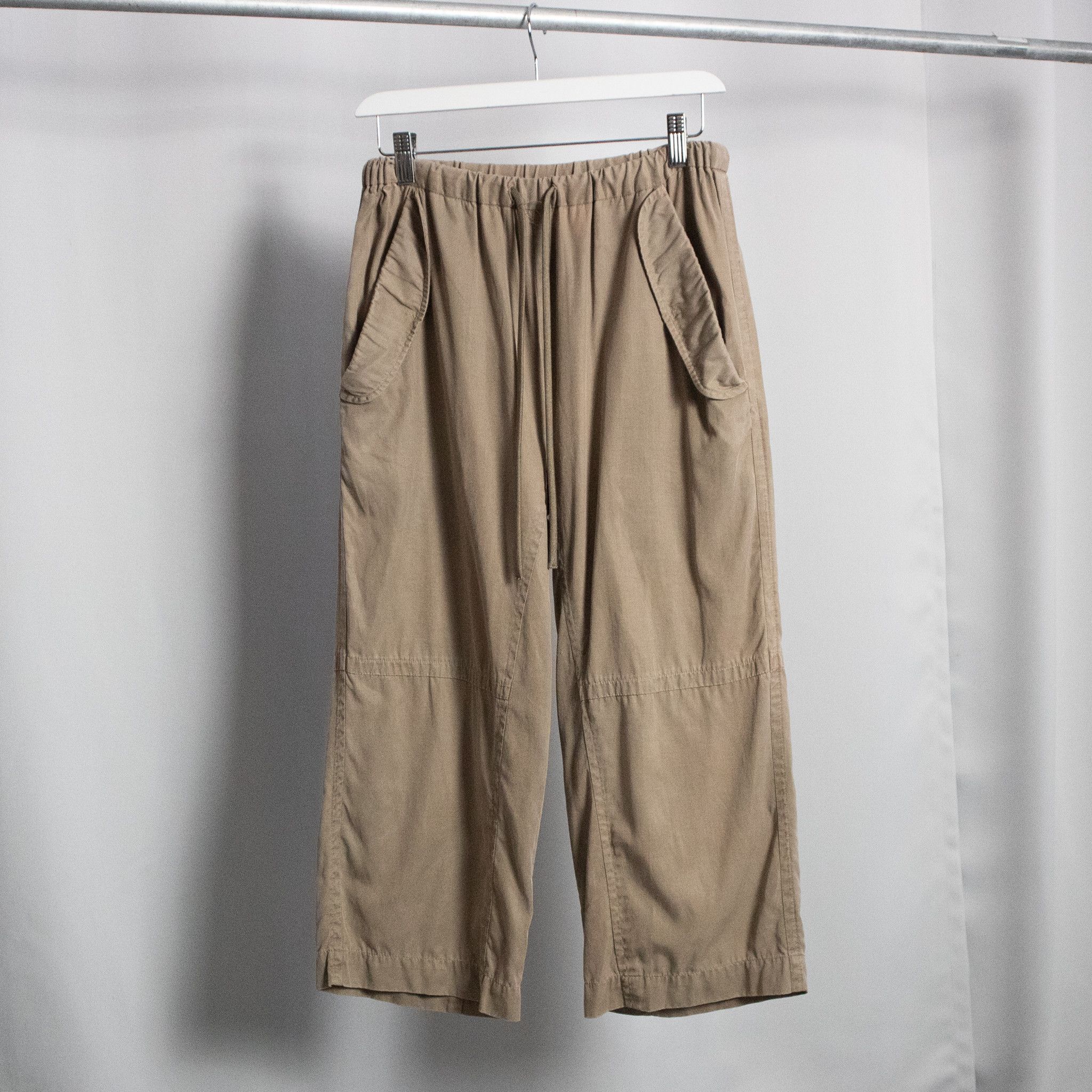 Y’S FOR LIVING CROPPED STRAIGHT KHAKI PANTS / 30x24