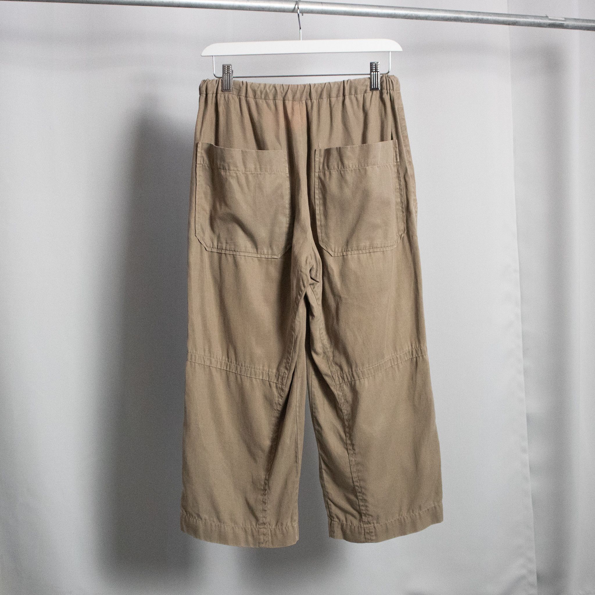 Y’S FOR LIVING CROPPED STRAIGHT KHAKI PANTS / 30x24