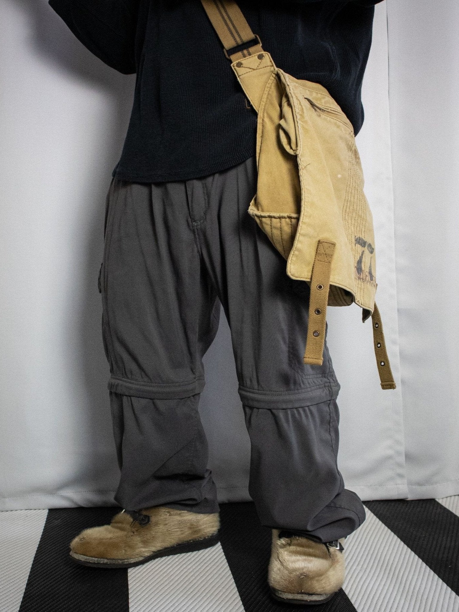 BC CLOTHING WIDE UTILITY CARGO NYLON PANTS / 38x32