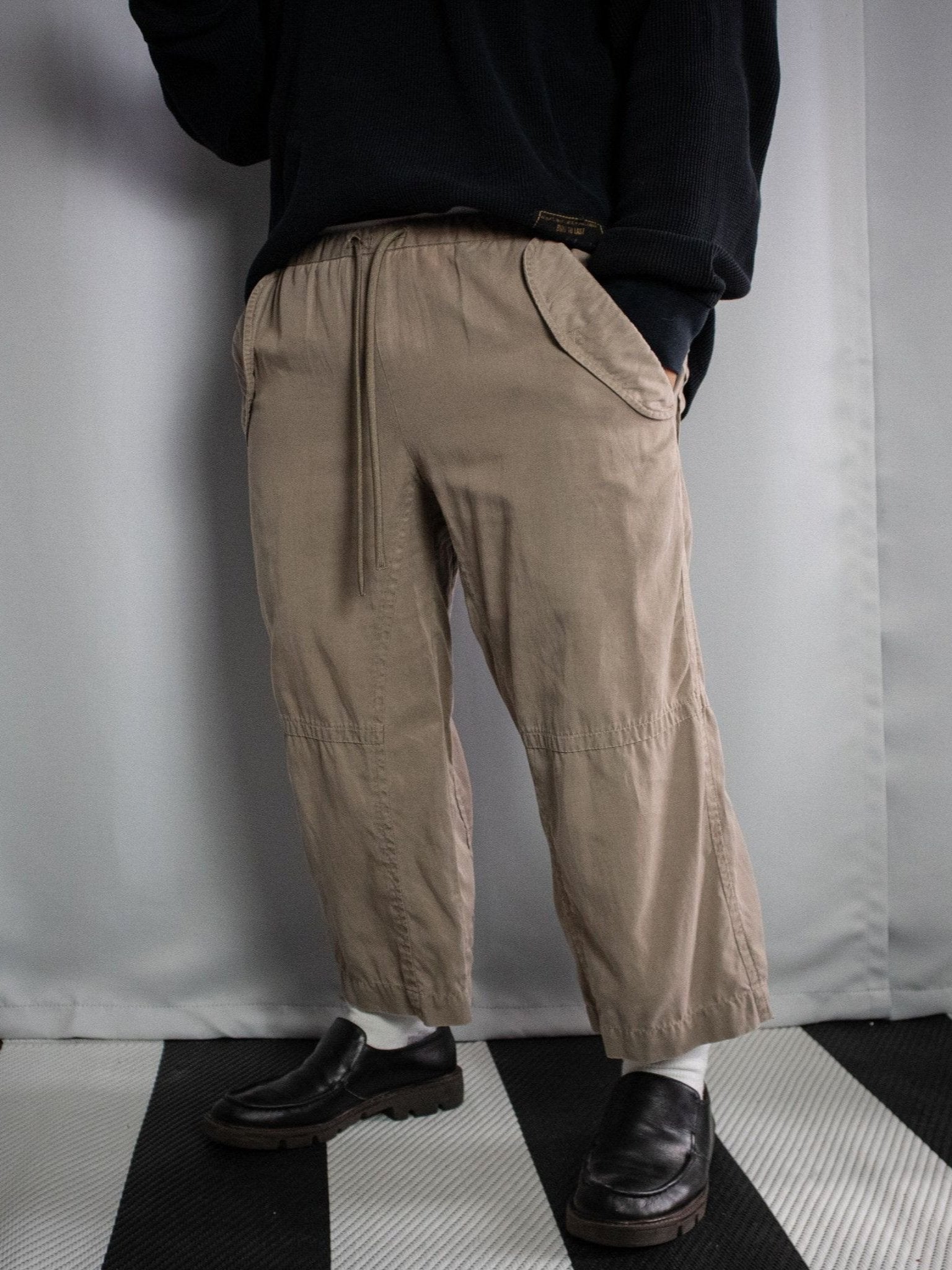 Y’S FOR LIVING CROPPED STRAIGHT KHAKI PANTS / 30x24