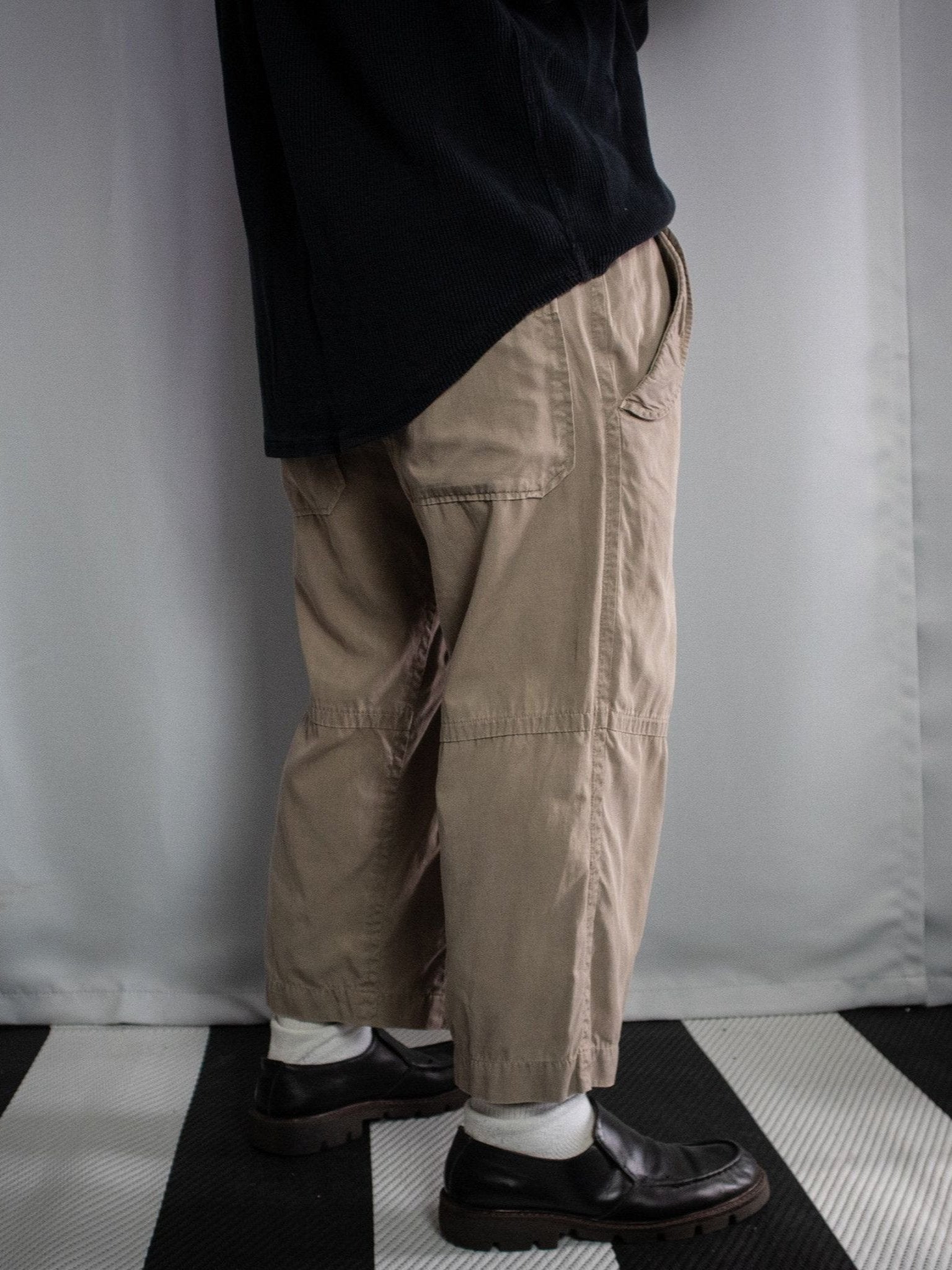 Y’S FOR LIVING CROPPED STRAIGHT KHAKI PANTS / 30x24